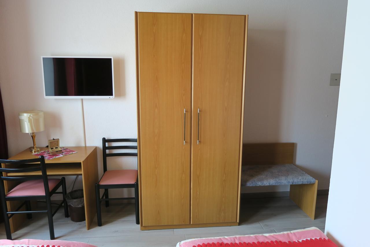 Tramelan L'Union B&B - Chambres D'Hotes מראה חיצוני תמונה